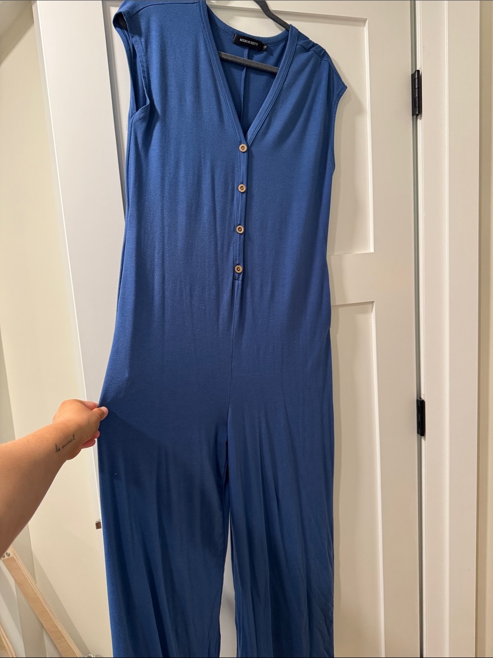 Casual Button-Front Blue Sleeveless Jumpsuit